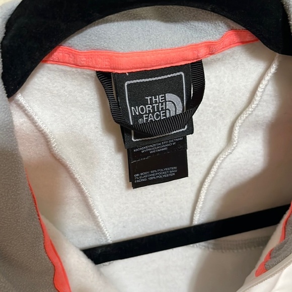 The North Face Women’s Lightweight Jacket Size Small - Picture 6 of 9